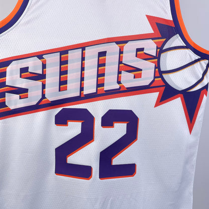 Branco nº 22 Ayton na quadra do Suns na 24ª temporada