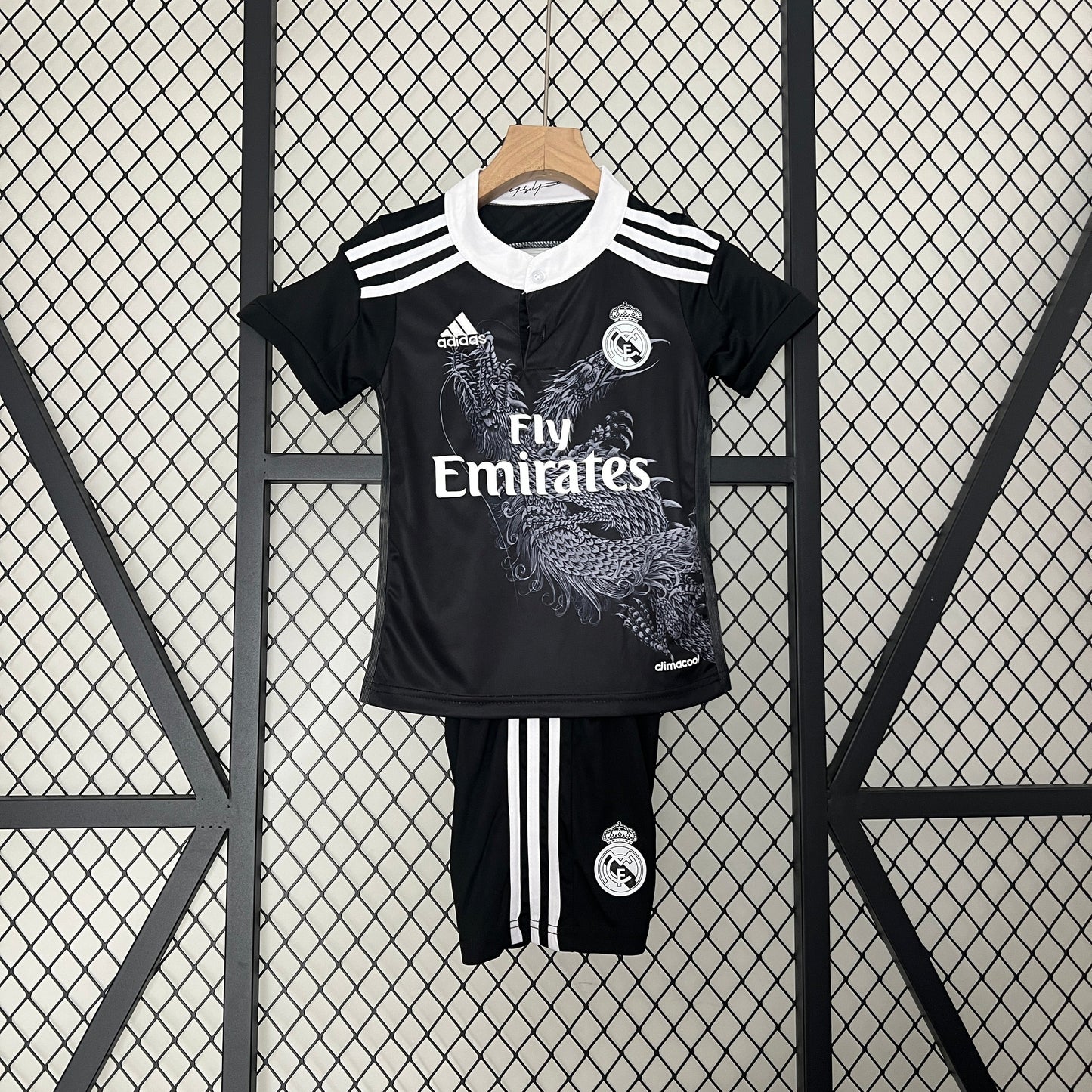 REAL MADRID III 14/15 CONJUNTO INFANTIL (RETRO)