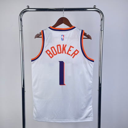 1 Booker Suns en la temporada 24