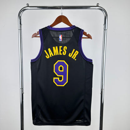 Temporada 24 Lakers No. 9