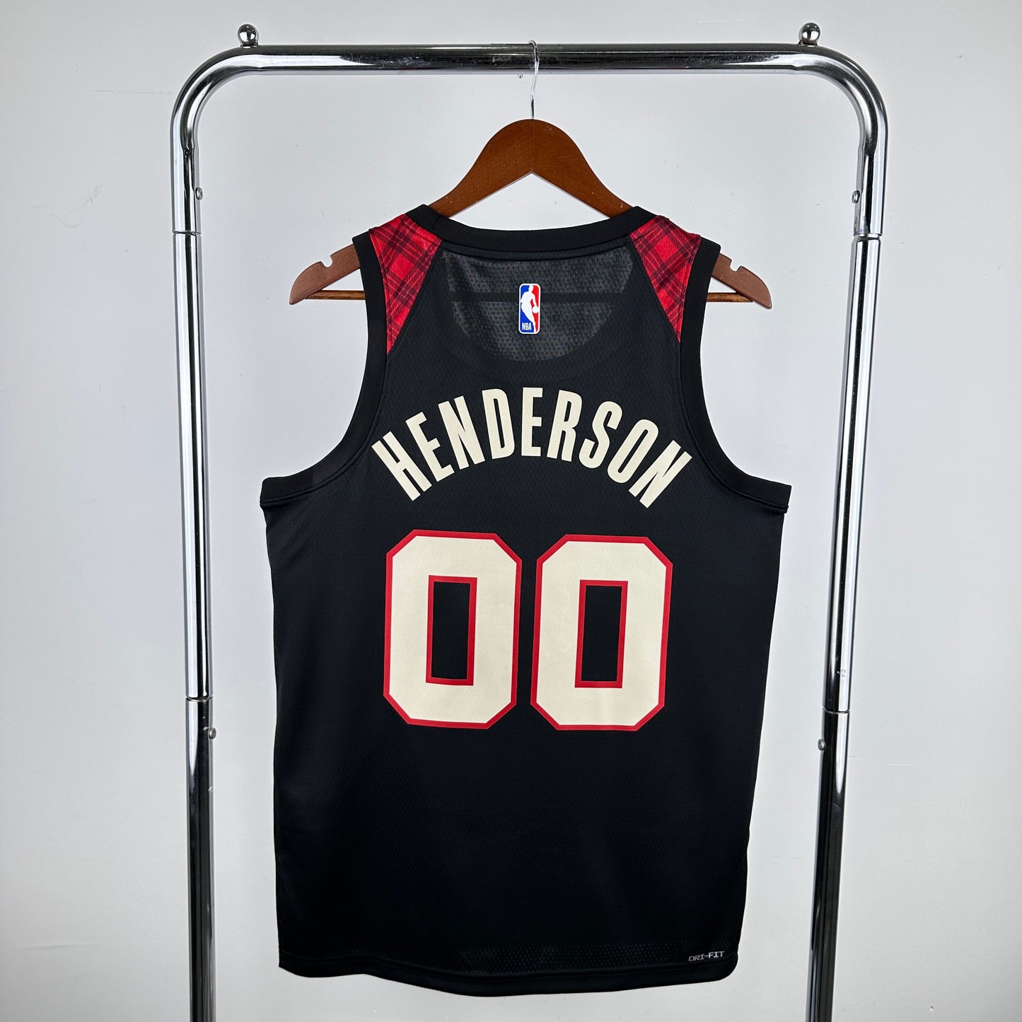 Trail Blazers City Edition No. 00 Henderson na 24ª temporada