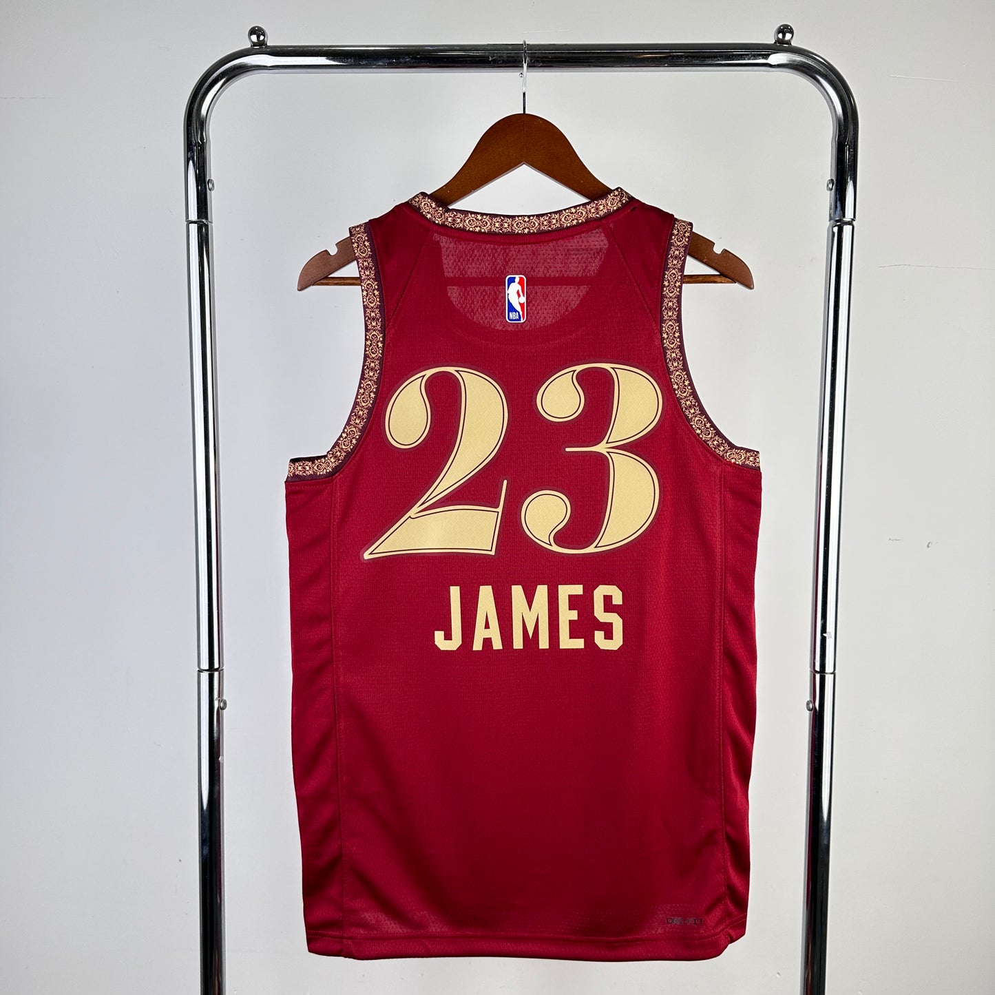 Temporada 24 Cavaliers City Versión No. 23 James