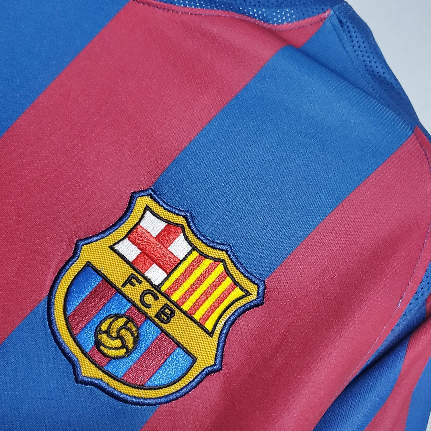 BARCELONA I 2006 UEFA HOMBRE (RETRO)