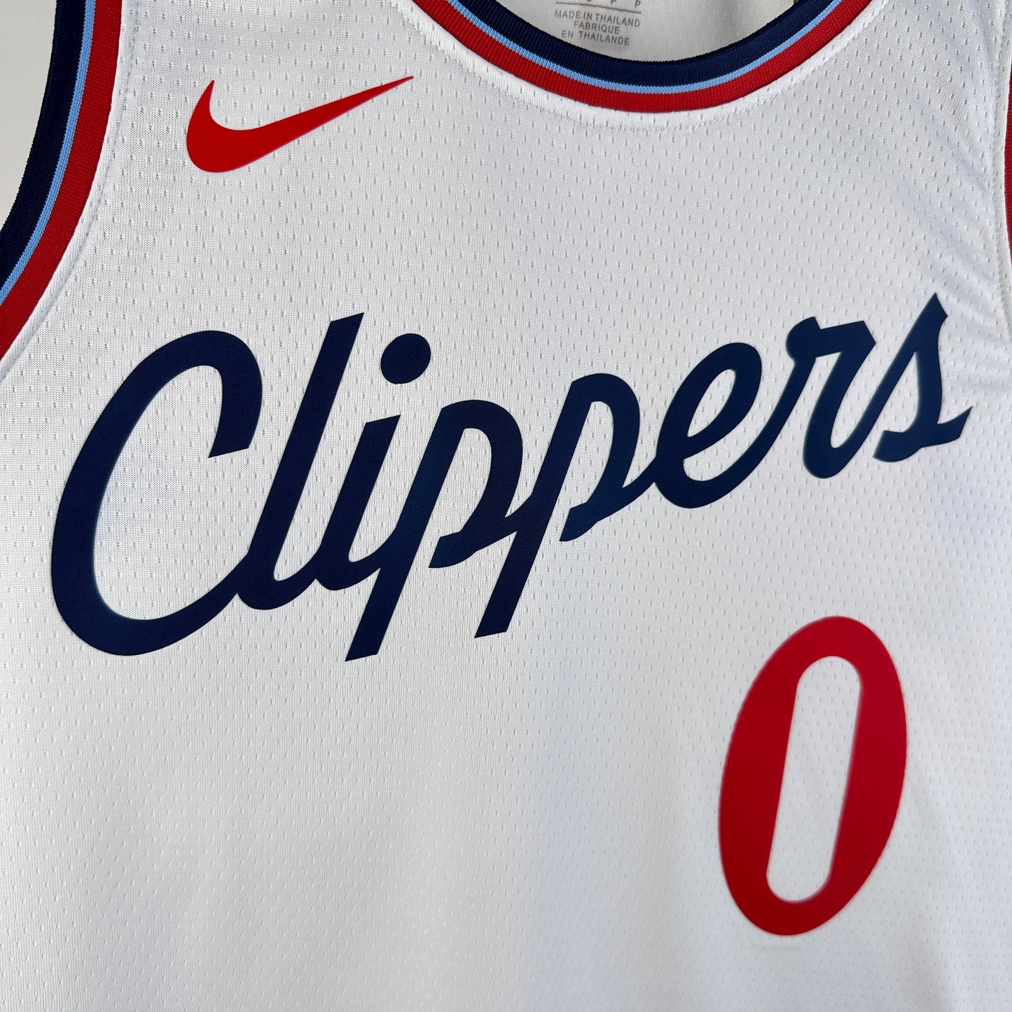 Clippers branco nº 0 Westbrook na 25ª temporada