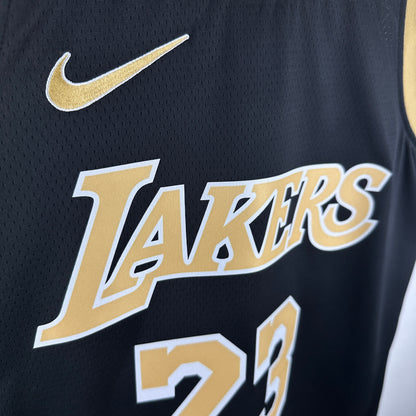 24ª temporada Lakers nº 23